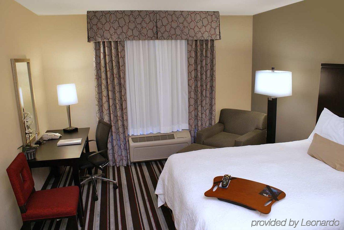 Hampton Inn & Suites San Diego-פוואי חדר תמונה