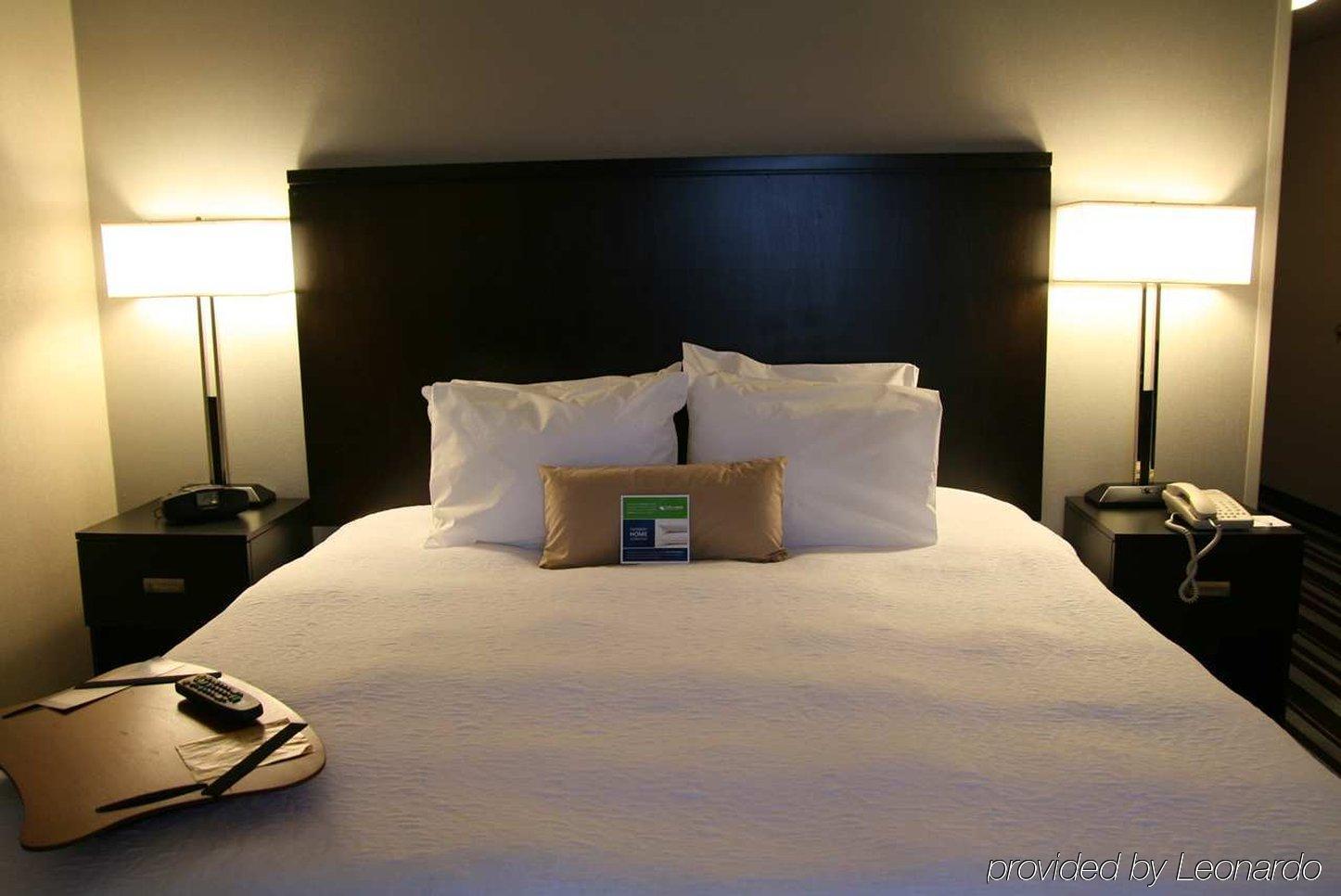 Hampton Inn & Suites San Diego-פוואי חדר תמונה