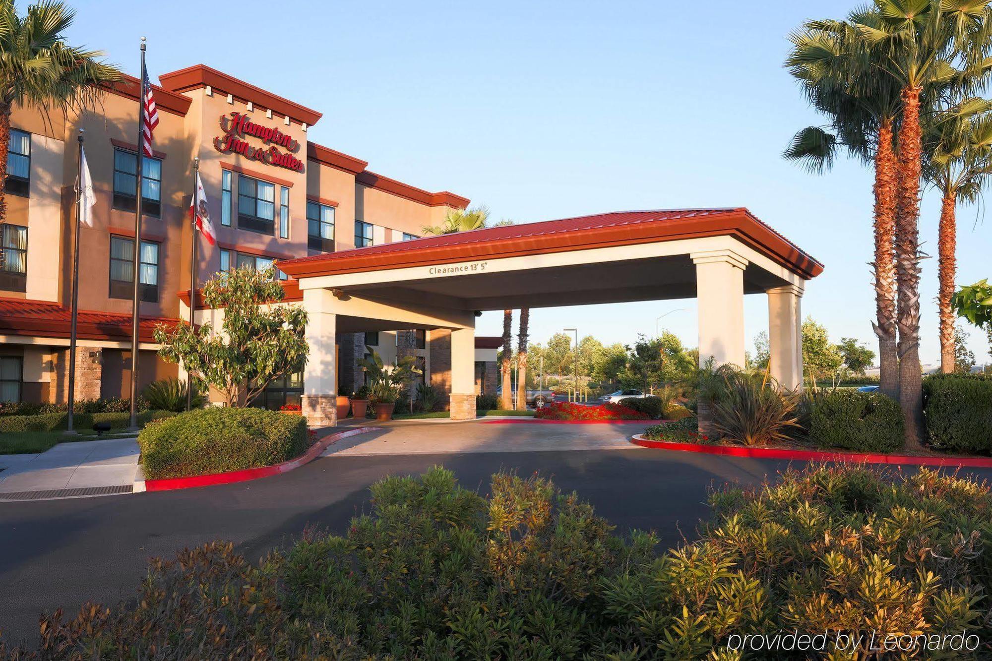 Hampton Inn & Suites San Diego-פוואי מראה חיצוני תמונה
