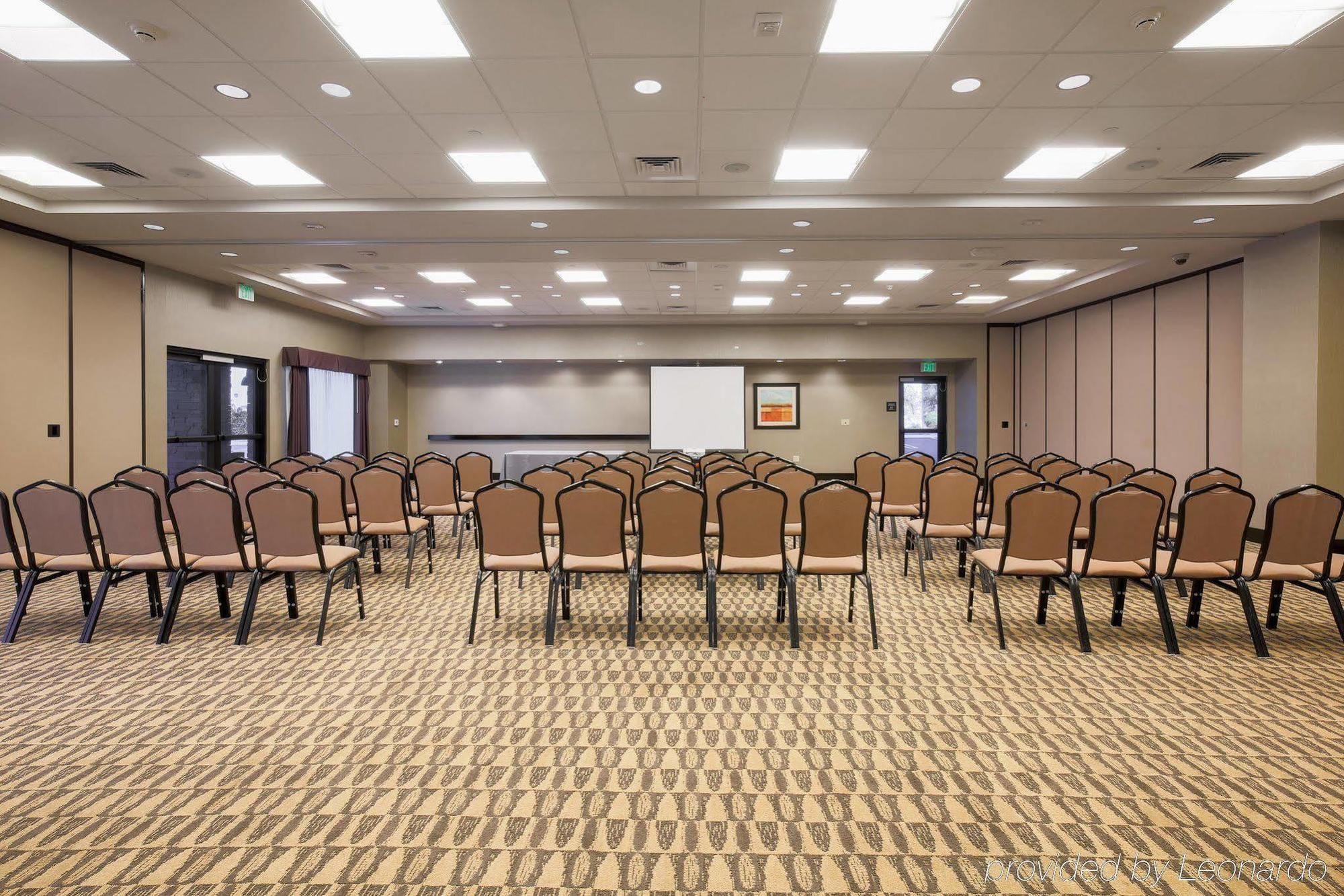 Hampton Inn & Suites San Diego-פוואי מראה חיצוני תמונה
